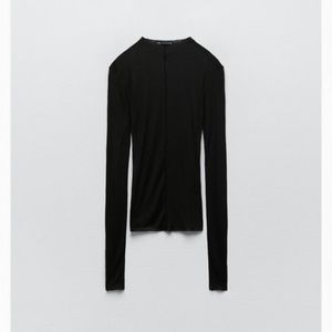 Zara semi sheet top with piping